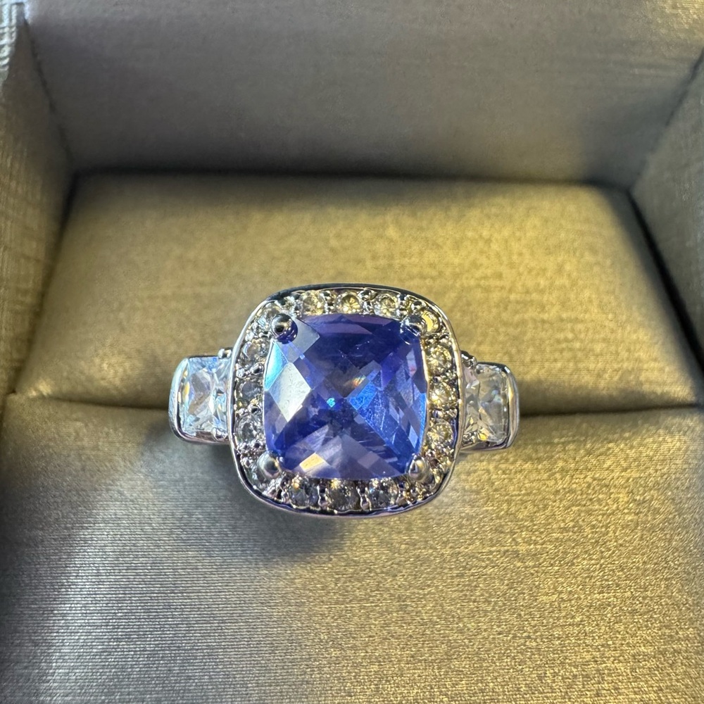 Elegant lavender  Gemstone Silver Ring